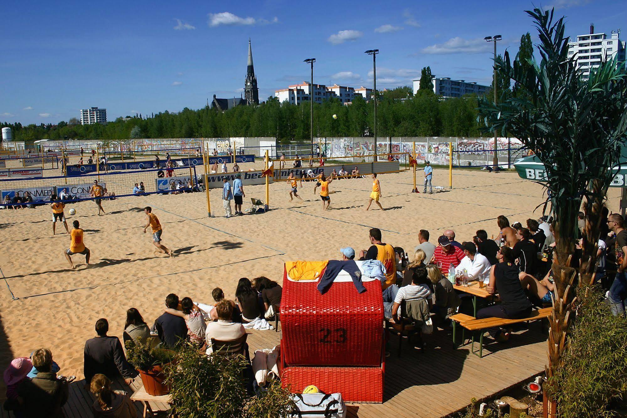 Cube Lodges Berlin Mitte ภายนอก รูปภาพ