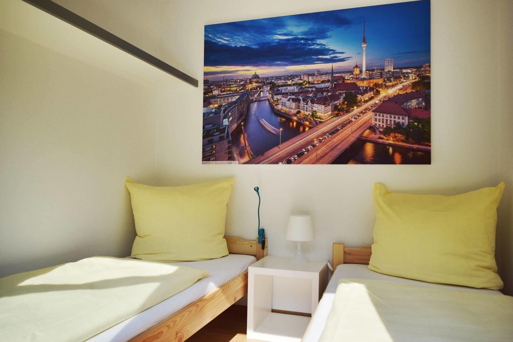 Cube Lodges Berlin Mitte ภายนอก รูปภาพ